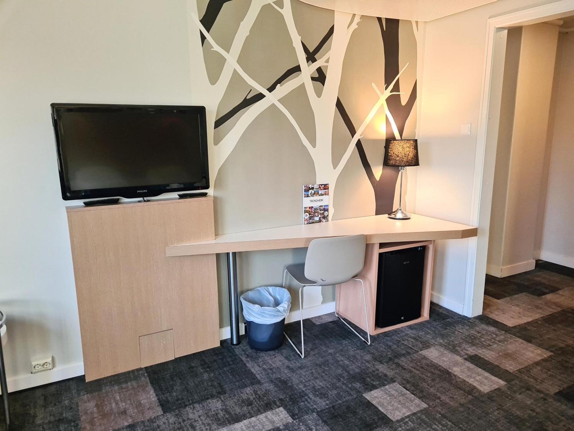 City Living Sentrum Hotel Trondheim Buitenkant foto