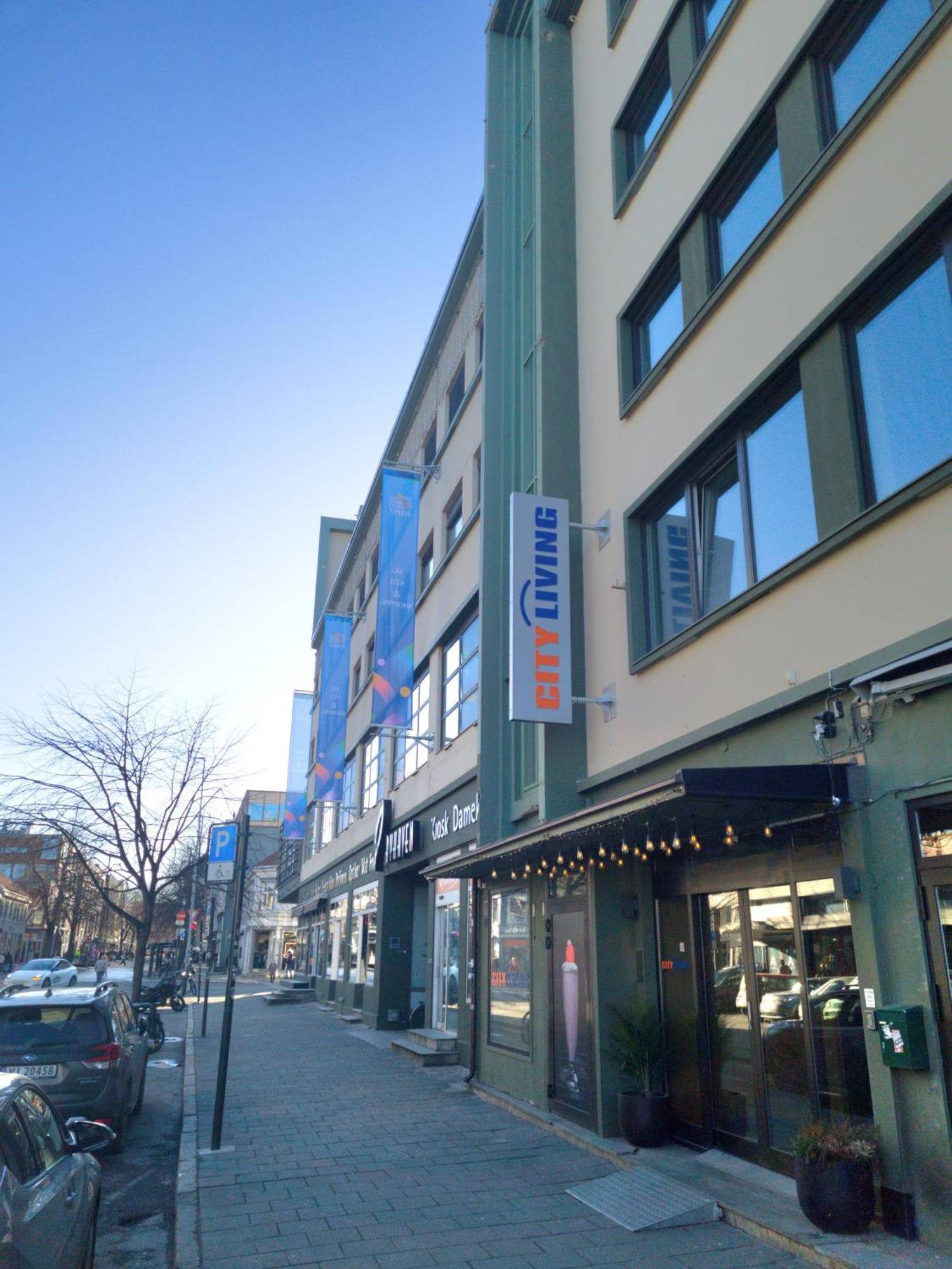 City Living Sentrum Hotel Trondheim Buitenkant foto